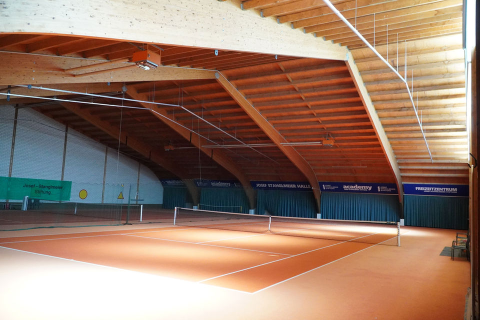 Tennis Indoor
